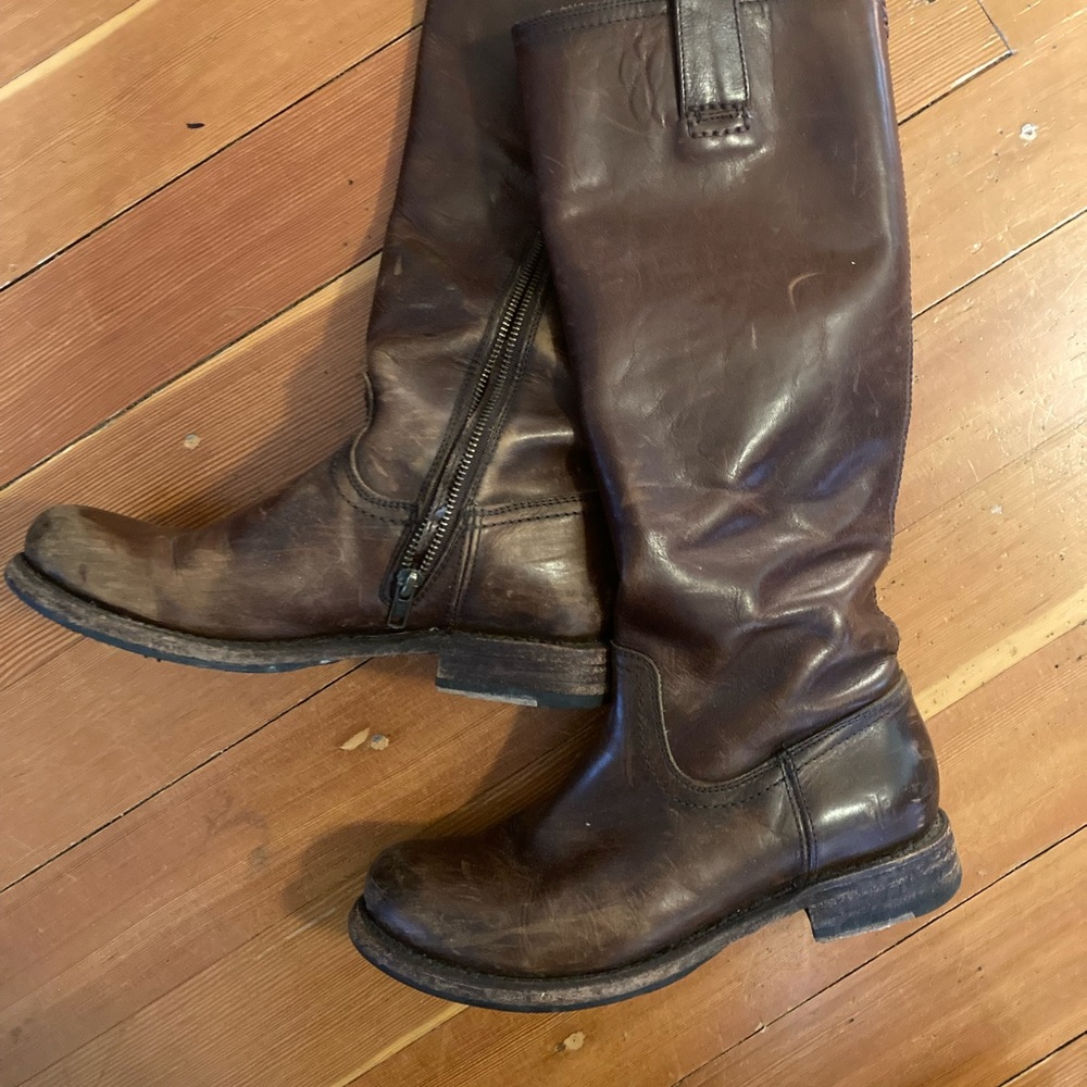 Frye brown boots size 8